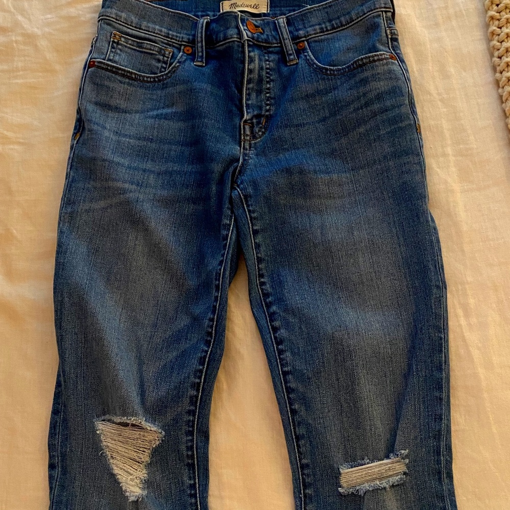 Madewell 8" Skinny Distressed Jeans Raw Hem 27T